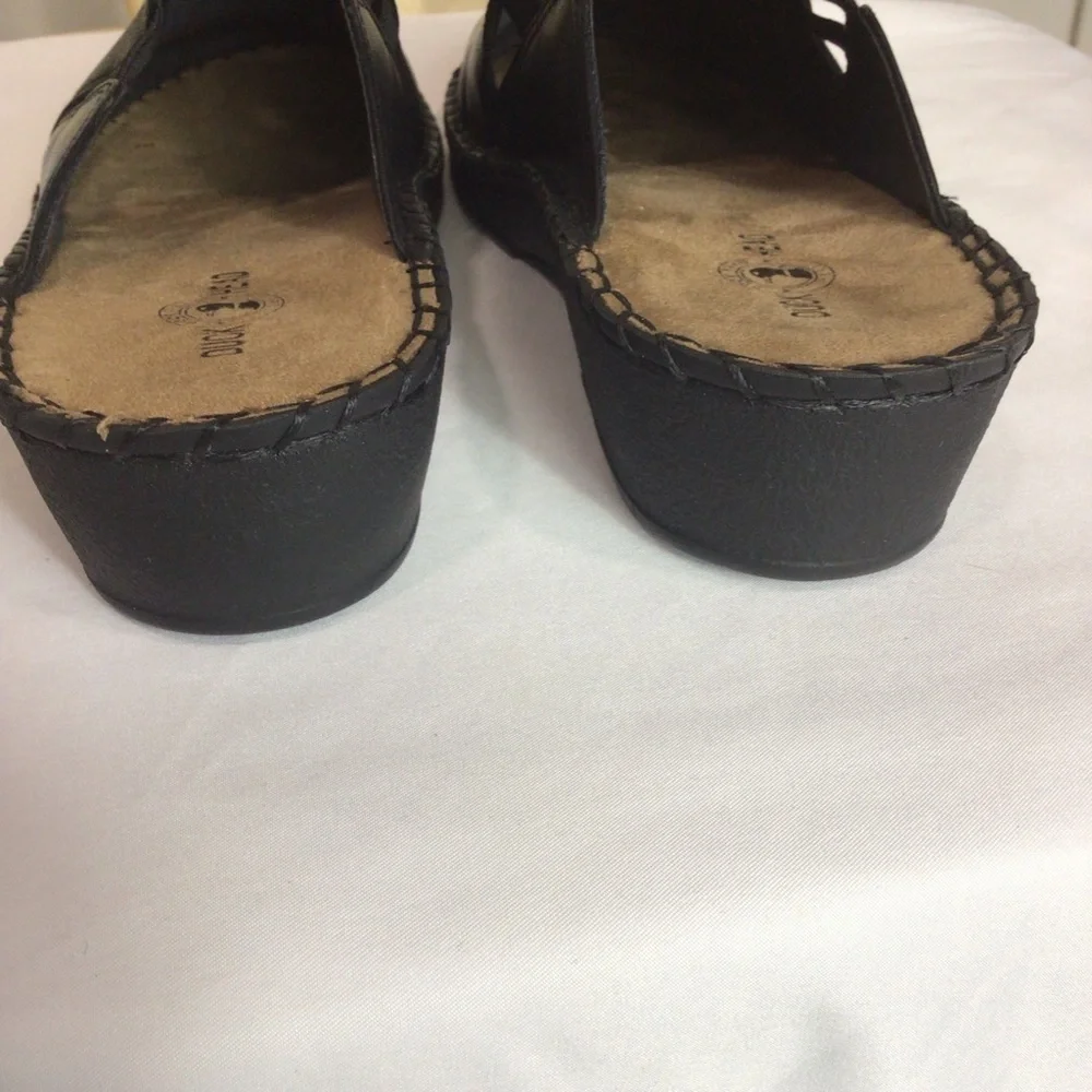 Duck Head Womens Anne Black Slip-on Comfort Clog Shoe Size 8.5